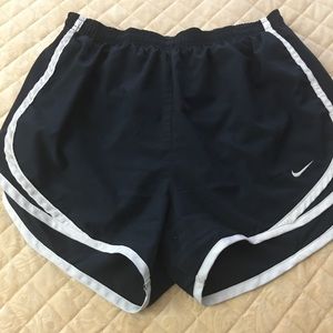 Nike short